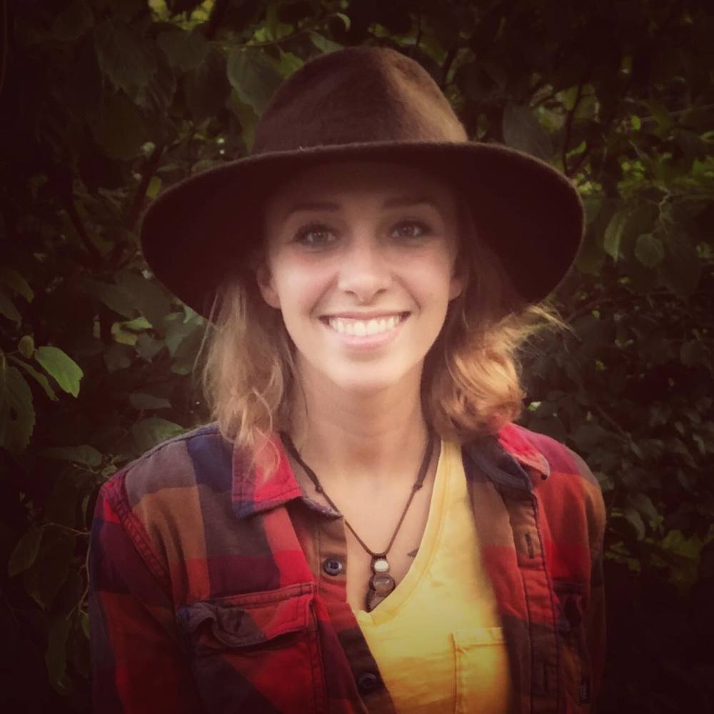 Meet your Posher, Dana